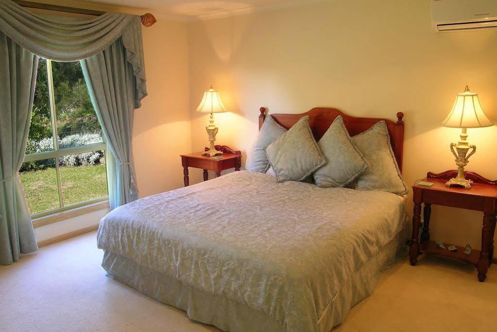 Carolynnes Cottages นาราคอร์ท ภายนอก รูปภาพ